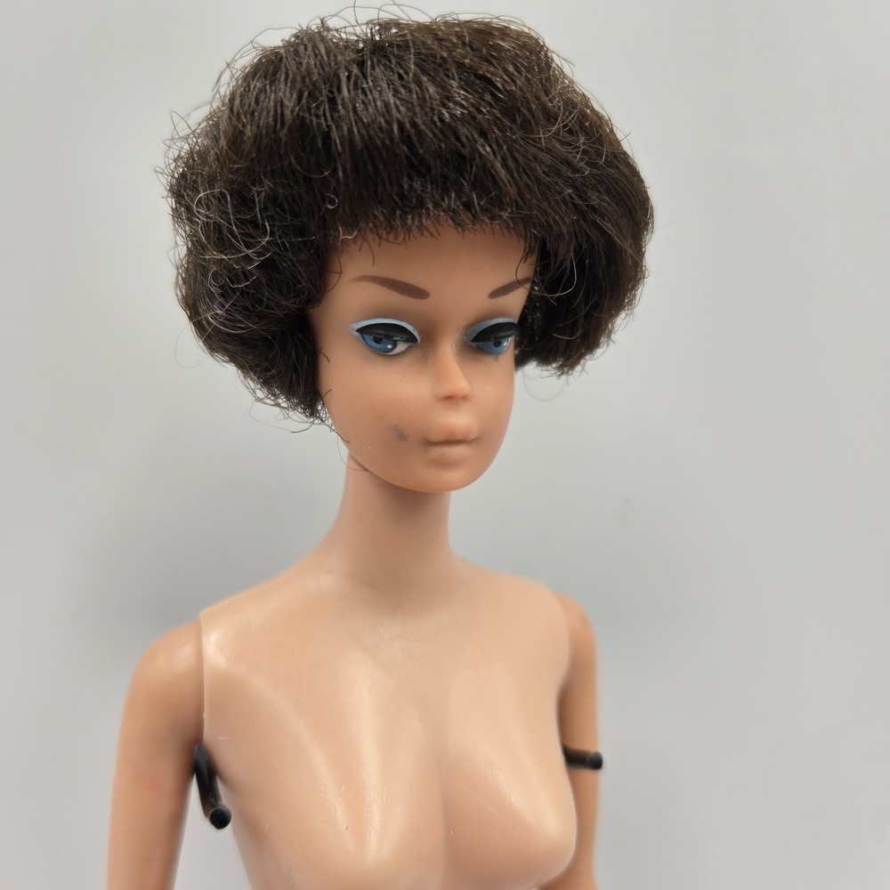 Vtg 1961 Bubble Cut Barbie Midge Rare Brunette Blue Eye No Lipstick Japan